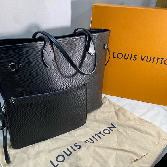Louis Vuitton Handbags - Louis Vuitton Neverfull MM Epi Noir, Mini Pochette all inclusive dust bag, box